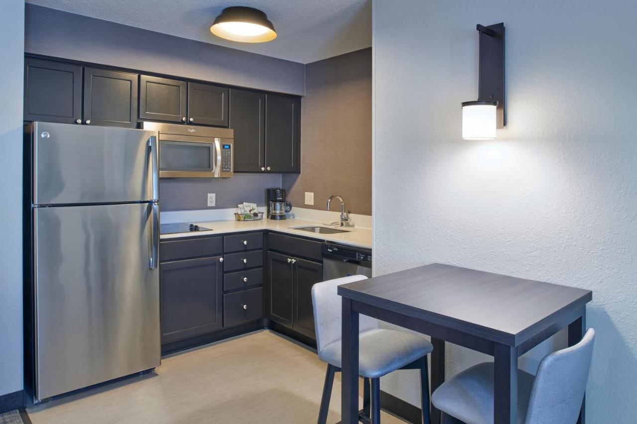 Residence Inn By Marriott Detroit / נובי מראה חיצוני תמונה