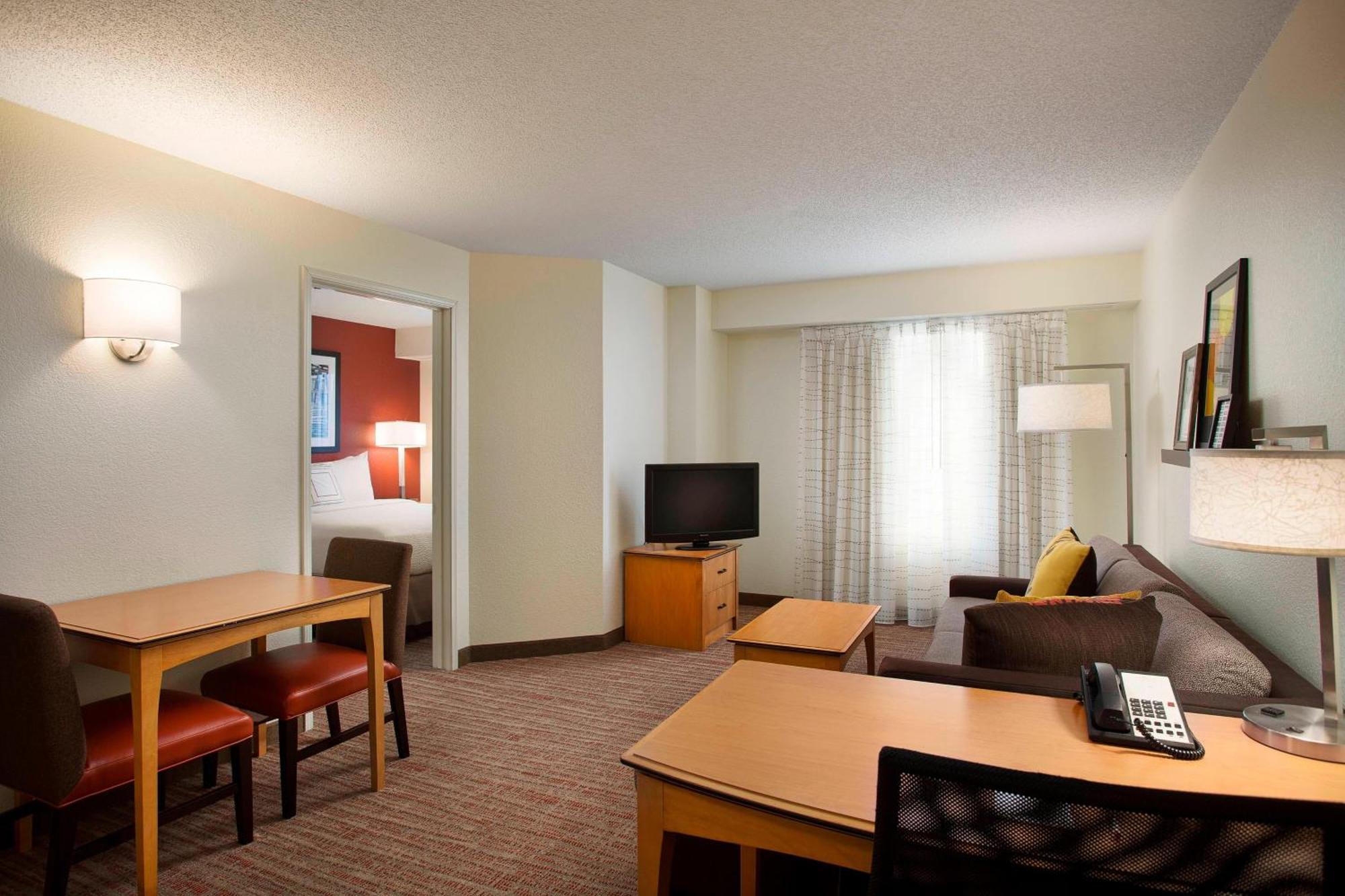 Residence Inn By Marriott Detroit / נובי מראה חיצוני תמונה